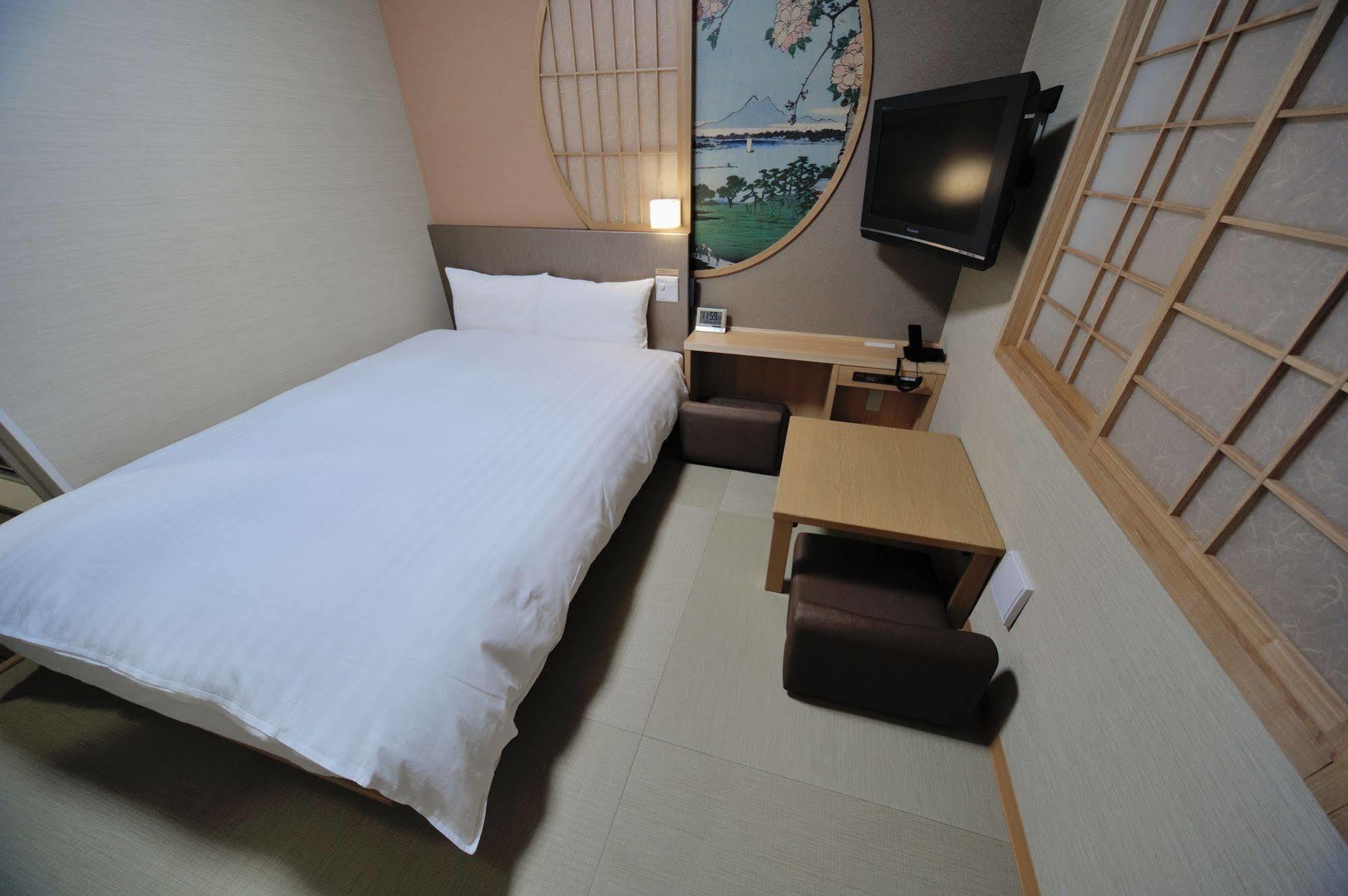 Dormy Inn Express Наґоя Екстер'єр фото