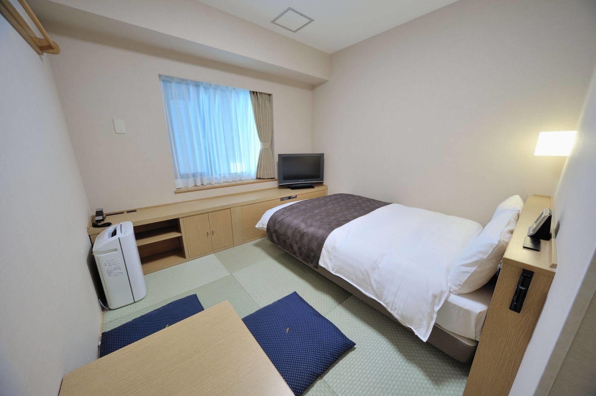 Dormy Inn Express Наґоя Екстер'єр фото